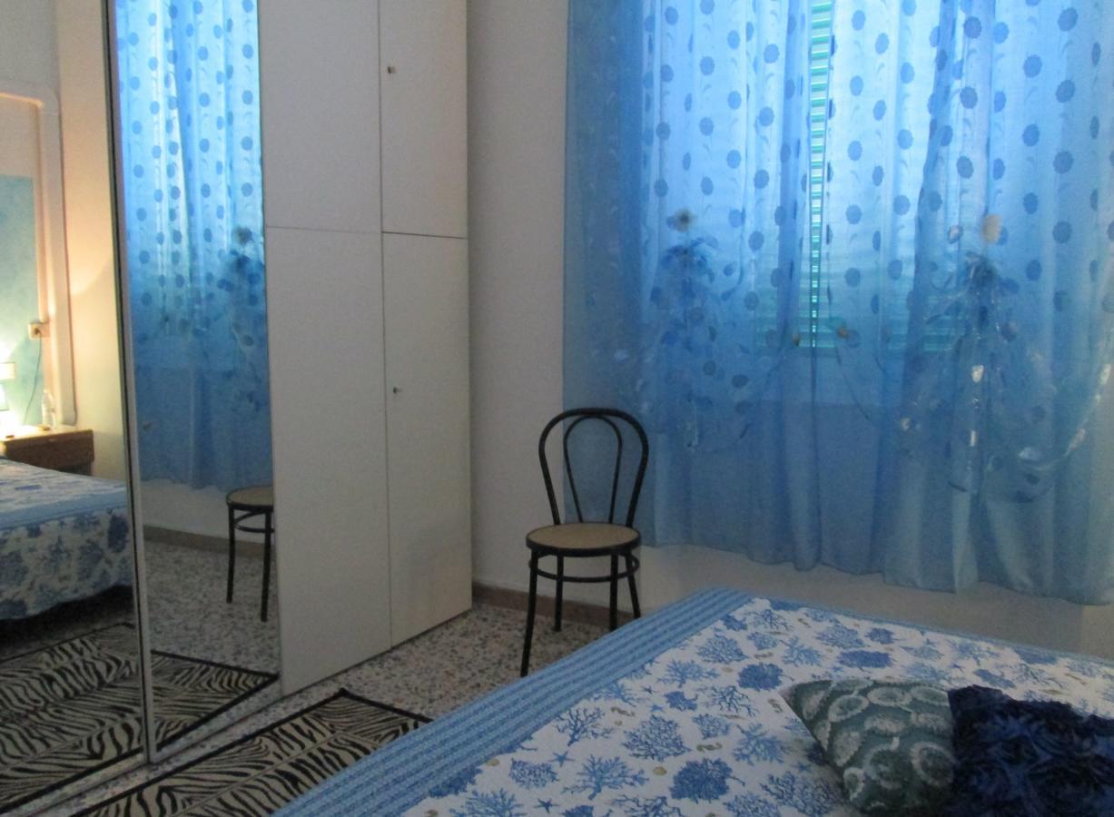 بيومبينوا B&B Regina Margherita الغرفة الصورة